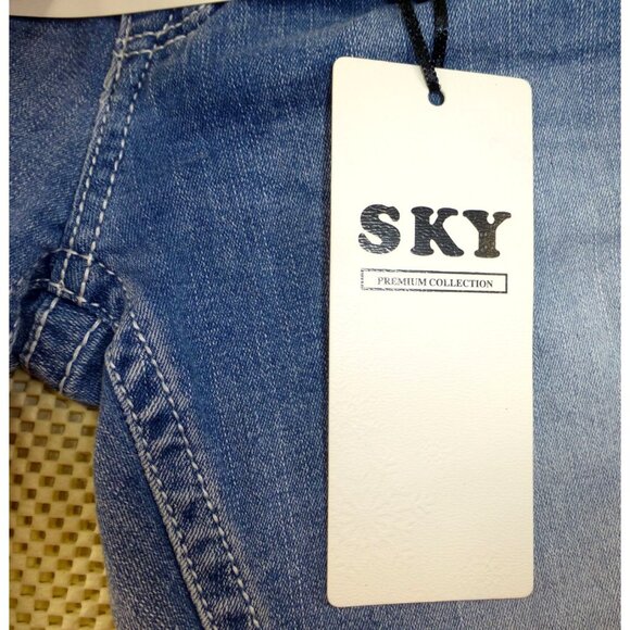 Sky Premium Collection Low Rise Flare Embroidered Skull & Floral Denim Jeans 11/ - Picture 8 of 15